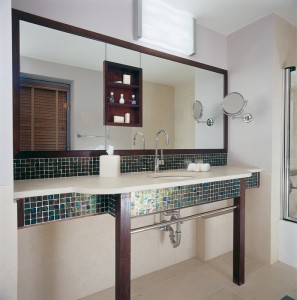 Why Tile is Better than Wallpaper