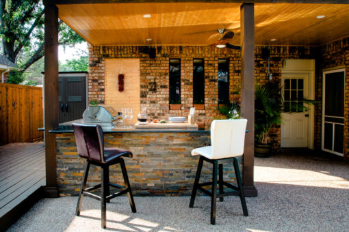 Discover the Many Places You Can Use Tile in Your Outdoor Kitchen Design